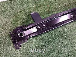 FK72-17906-AD Croix Renforcement Pare-Chocs LAND ROVER Discovery Sport
