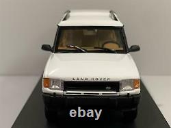 Land Rover Discovery Blanc 1994 143 Echelle Almost Real 410402